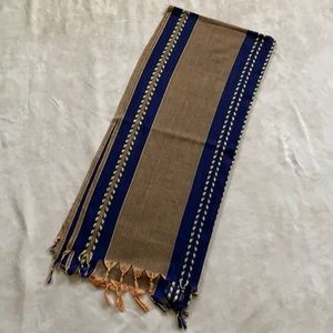 Lovely scarf/shawl